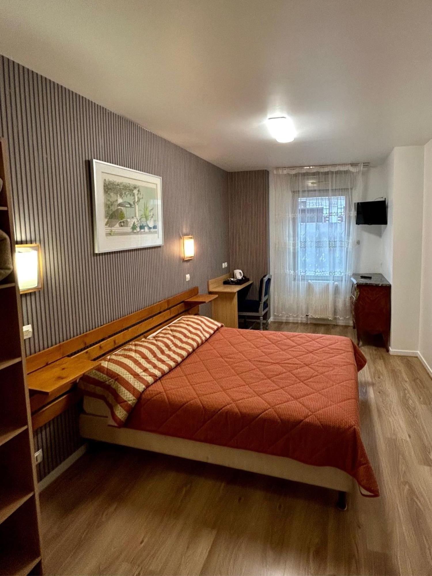 Chambres D'Hotes Du Colvert Forges-les-Eaux Ngoại thất bức ảnh