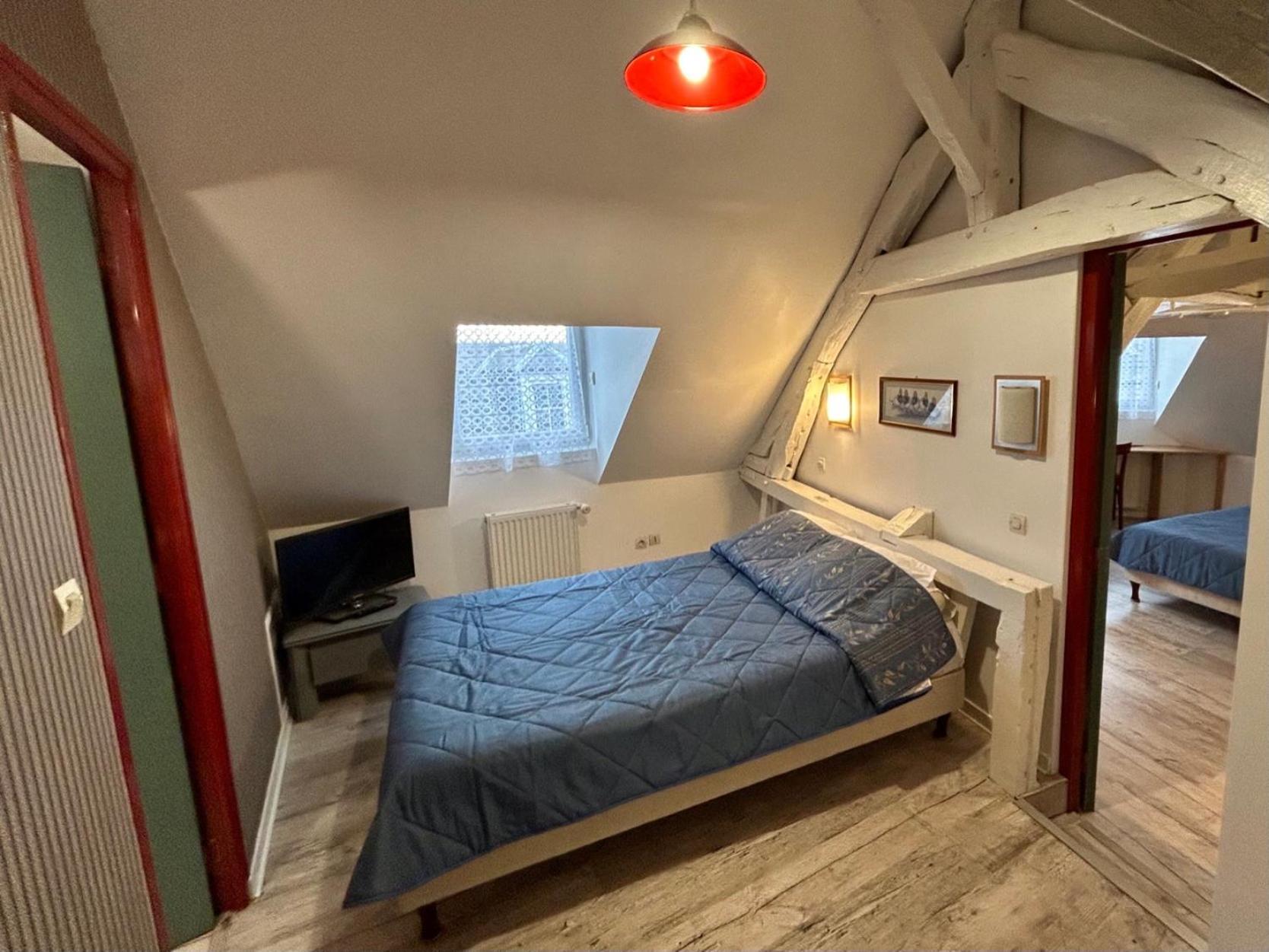 Chambres D'Hotes Du Colvert Forges-les-Eaux Ngoại thất bức ảnh